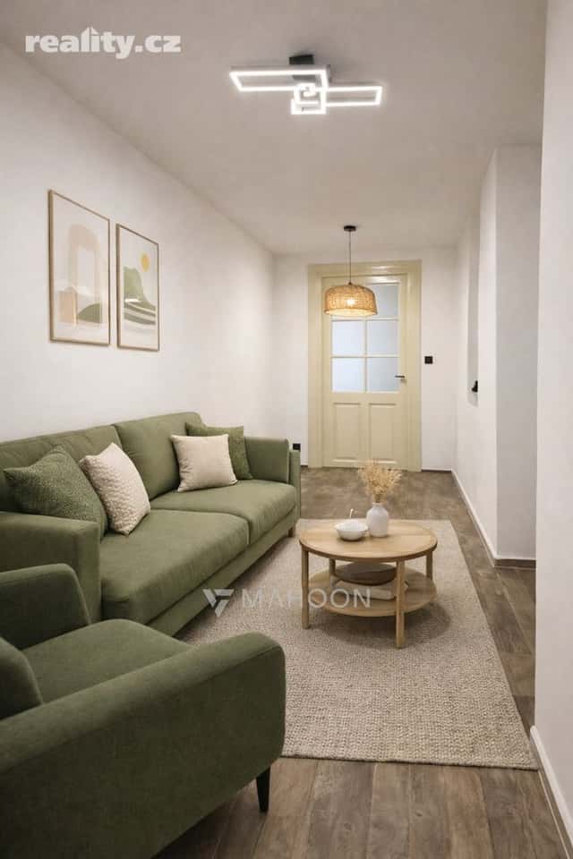 Prodej byt 1+kk, 58 m², cihla, osobní, Kynského, Slaný, okres Kladno