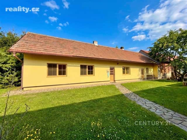Prodej dům 3+kk, 278 m², pozemek 2.626 m², Uhlířská Lhota – Rasochy, okres Kolín