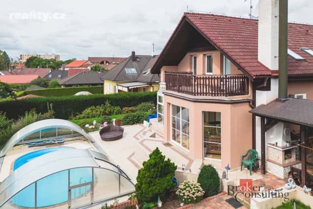 Prodej dům 322 m², pozemek 1.262 m², Třída Vojtěcha Rojíka, Plzeň – Újezd, okres Plzeň-město