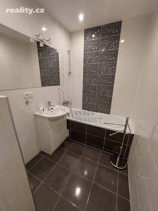 Prodej byt 2+kk, 55 m², cihla, osobní, Jana Želivského, Praha 3 – Žižkov