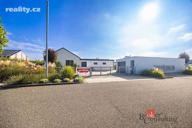 Prodej dům 154 m², pozemek 906 m², Na Hroudách, Nymburk – Drahelice