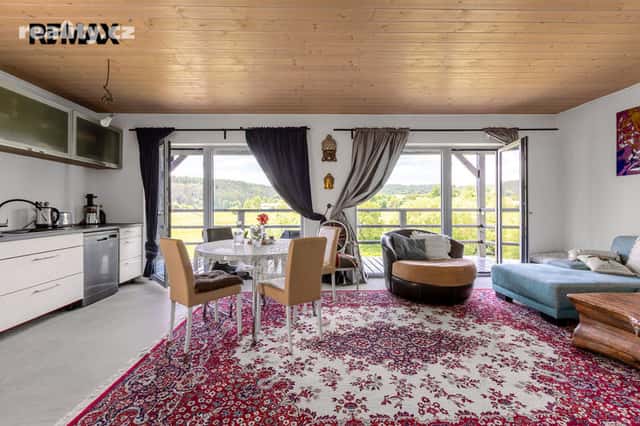 Prodej dům 178 m², pozemek 901 m², Buš, okres Praha-západ