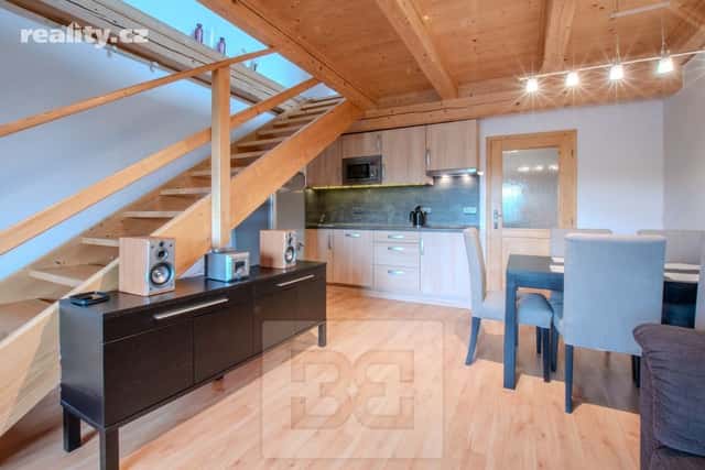 Pronájem byt 3+kk, 74 m², osobní, Vítkovice, okres Semily