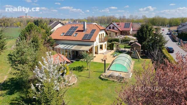 Prodej dům 6+kk, 210 m², pozemek 1.249 m², Hořín, okres Mělník