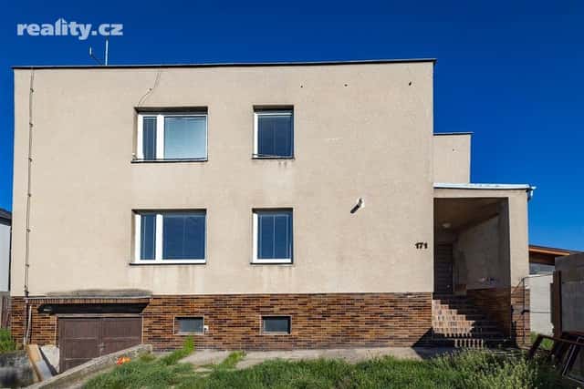 Prodej byt 4+1, 108 m², cihla, osobní, Zápská, Radonice, okres Praha-východ