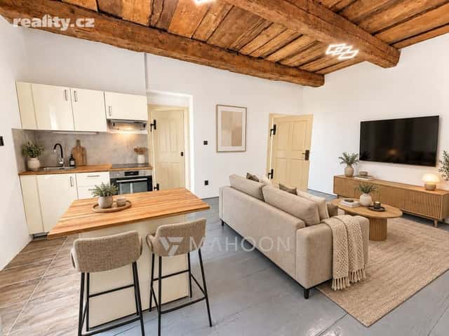 Pronájem byt 2+kk, 48 m², cihla, osobní, Kynského, Slaný, okres Kladno