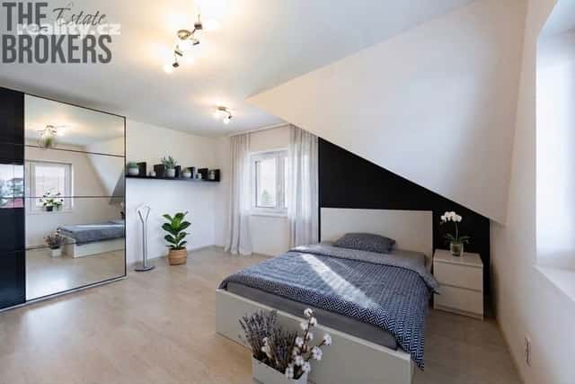 Prodej byt 4+kk, 113 m², cihla, osobní, Při hranici, Praha 6 – Sedlec