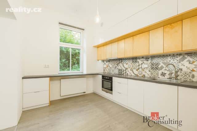 Pronájem byt 2+1, 74 m², osobní, Liberec – Staré Město