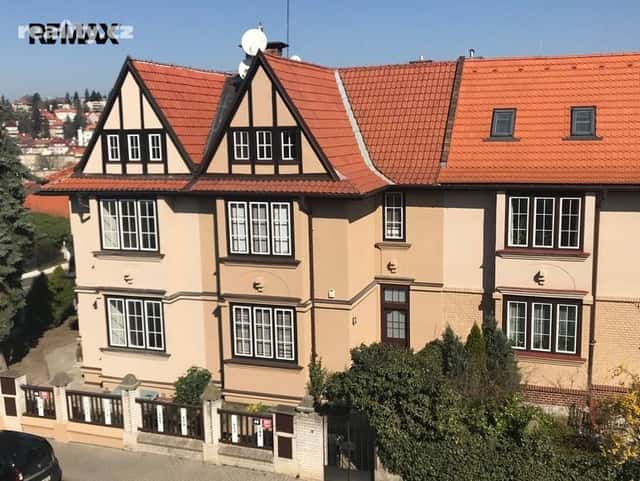 Pronájem dům 200 m², pozemek 219 m², Lomená, Praha 6 – Střešovice