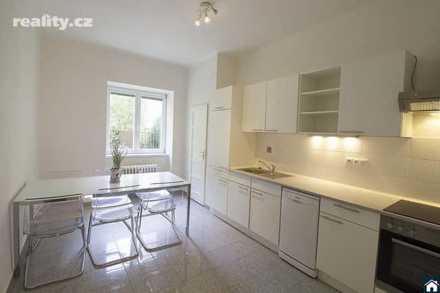 Prodej byt 3+1, osobní, Písecká, Praha 3 – Vinohrady