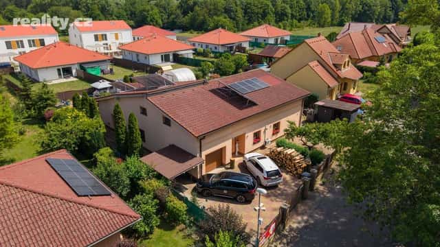 Prodej dům 240 m², pozemek 947 m², Lísa, Velvary, okres Kladno
