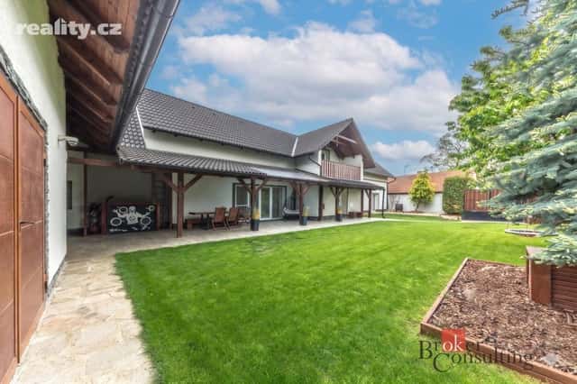 Prodej dům 291 m², pozemek 735 m², U Rybníka, Zlonín, okres Praha-východ
