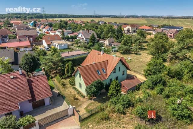 Prodej dům 260 m², pozemek 822 m², Tyršova, Mratín, okres Praha-východ