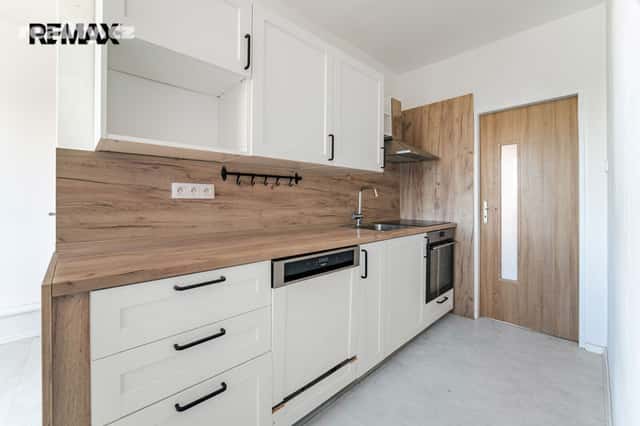 Prodej byt 3+1, 921 m², cihla, osobní, Nížkovice, okres Vyškov