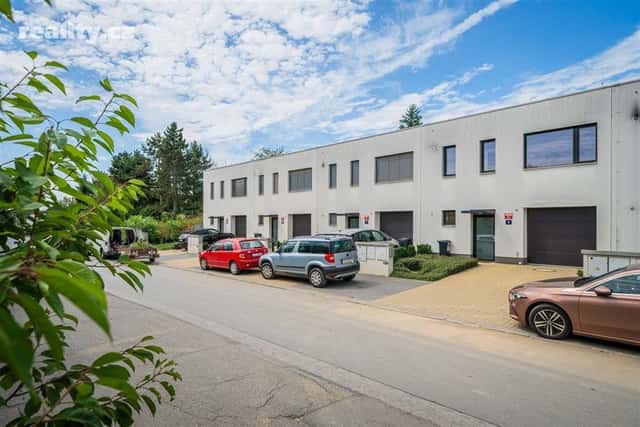 Pronájem dům 4+kk, 110 m², pozemek 196 m², Exnárova, Praha 4 – Háje