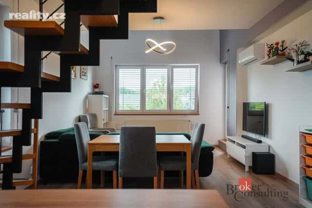 Prodej byt 4+kk, 111 m², osobní, Dvorská, Řitka, okres Praha-západ