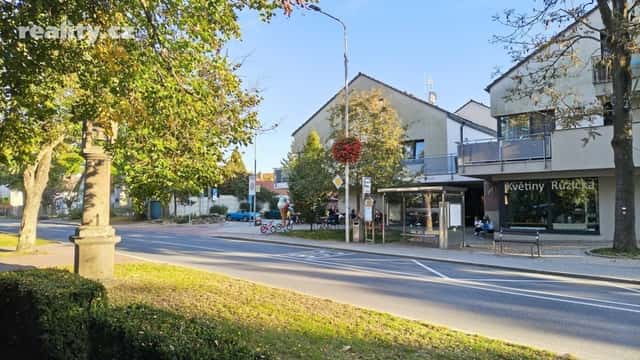 Prodej byt 3+kk, 116 m², cihla, osobní, U Hrubých, Vestec, okres Praha-západ