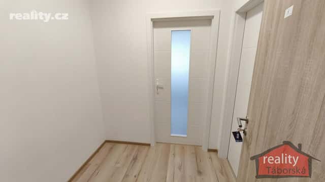 Prodej byt 1+kk, osobní, Nupacká, Nupaky, okres Praha-východ