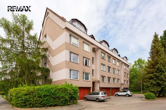Prodej byt 4+1, 91 m², panel, osobní, Machovická, Praha 9 – Újezd nad Lesy