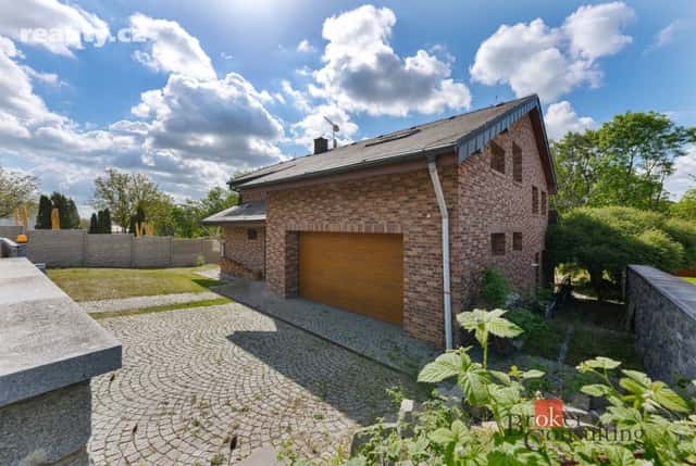 Prodej dům 256 m², pozemek 844 m², Jesenice – Osnice, okres Praha-západ