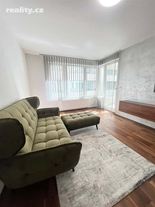 Pronájem byt 2+kk, 55 m², cihla, osobní, Praha 1 – Nové Město