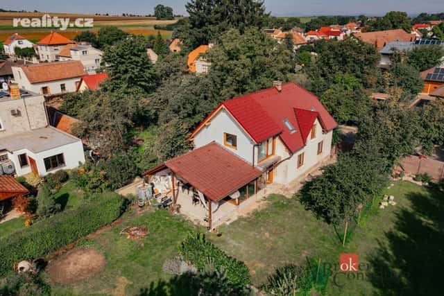 Prodej dům 160 m², pozemek 1.395 m², Komenského, Skřivany, okres Hradec Králové
