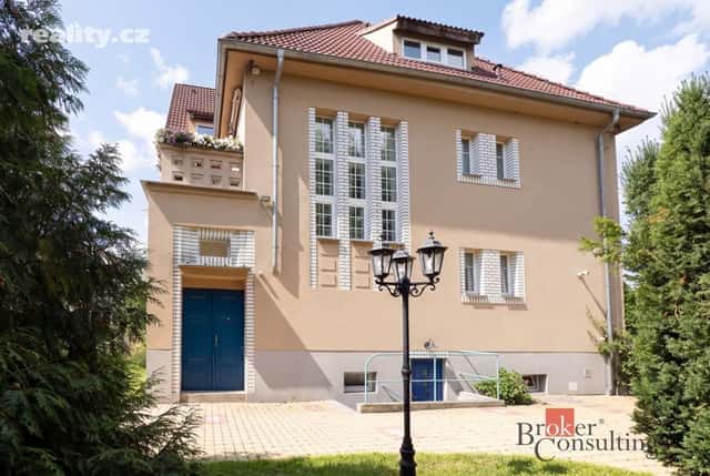 Prodej dům 331 m², pozemek 721 m², Praha 4 – Modřany
