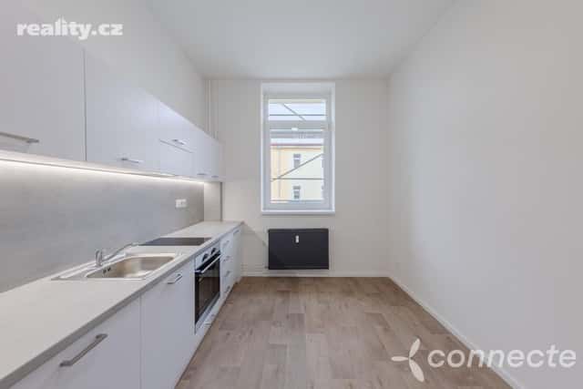 Pronájem byt 2+kk, 41 m², osobní, Husova, Přerov – Město