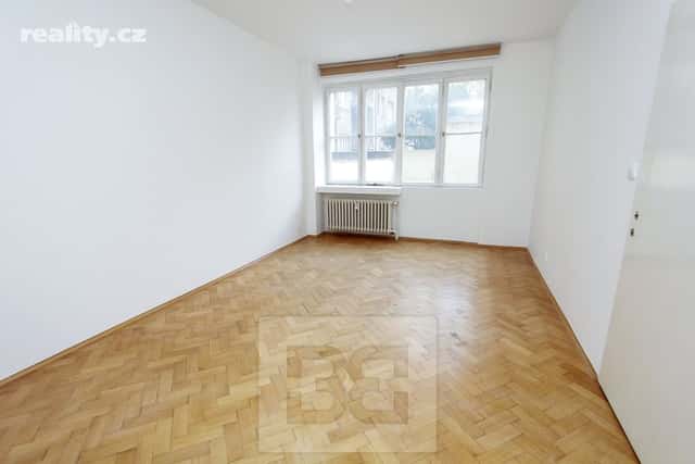 Pronájem byt 2+1, 54 m², cihla, osobní, Vinařská, Praha 7 – Holešovice