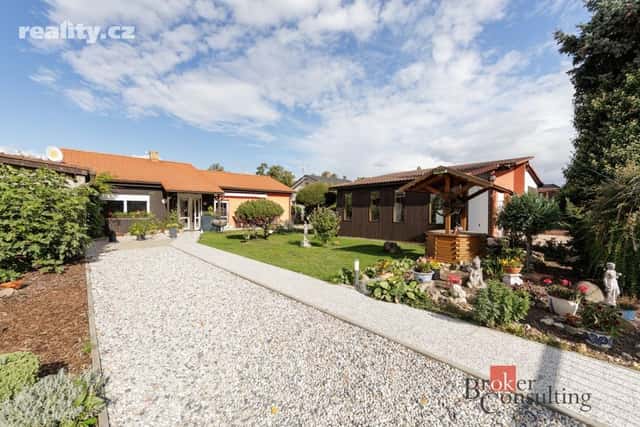 Prodej dům 286 m², pozemek 868 m², Jiřího Wolkera, Žatec, okres Louny