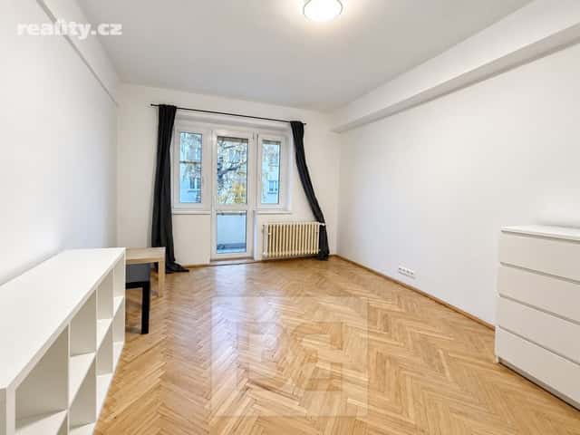Pronájem byt 2+1, 57 m², cihla, osobní, Spolupráce, Praha 4 – Nusle