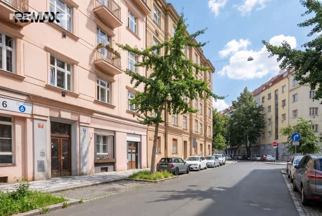 Prodej byt 1+1, 63 m², cihla, osobní, Dr. Zikmunda Wintra, Praha 6 – Bubeneč