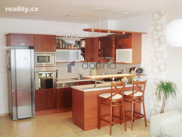 Pronájem byt 2+kk, 59 m², cihla, osobní, Marciho, Praha 10 – Malešice