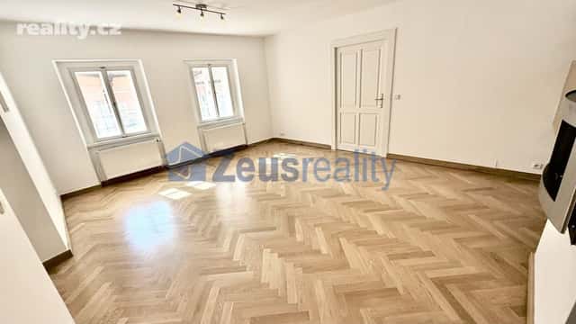 Pronájem byt 3+1, 100 m², osobní, Jánská, Praha 1 – Malá Strana