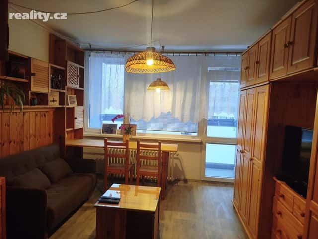Pronájem byt 1+1, 31 m², osobní, Matoušova, Liberec – Jeřáb