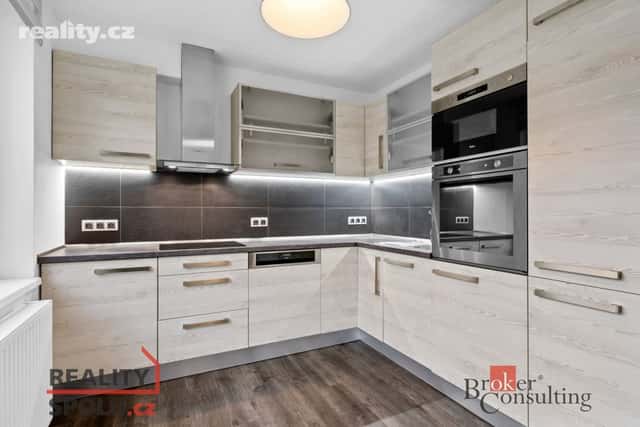 Pronájem byt 3+kk, 74 m², osobní, Velké Meziříčí, okres Žďár nad Sázavou