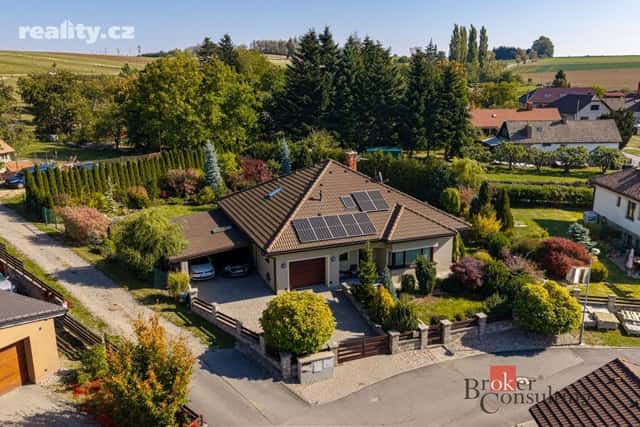 Prodej dům 195 m², pozemek 1.215 m², Kamenice – Kamenička, okres Jihlava