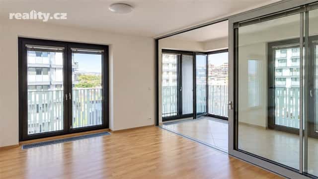 Pronájem byt 2+kk, 61 m², cihla, osobní, Praha 3 – Žižkov
