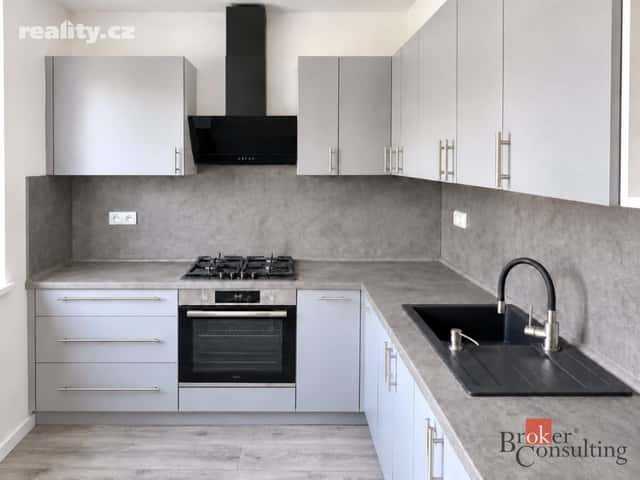 Pronájem byt 2+1, 55 m², osobní, Chodov, okres Sokolov
