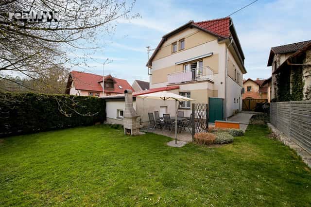 Prodej byt 3+1, 84 m², cihla, osobní, Bezručova, Mnichovice, okres Praha-východ