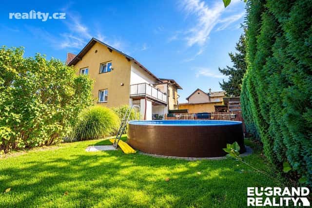 Prodej dům 397 m², pozemek 979 m², U Školy, Děčín – Křešice