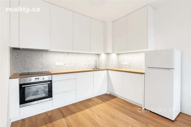 Pronájem byt 2+kk, 56 m², cihla, osobní, Na Větrníku, Praha 6 – Břevnov