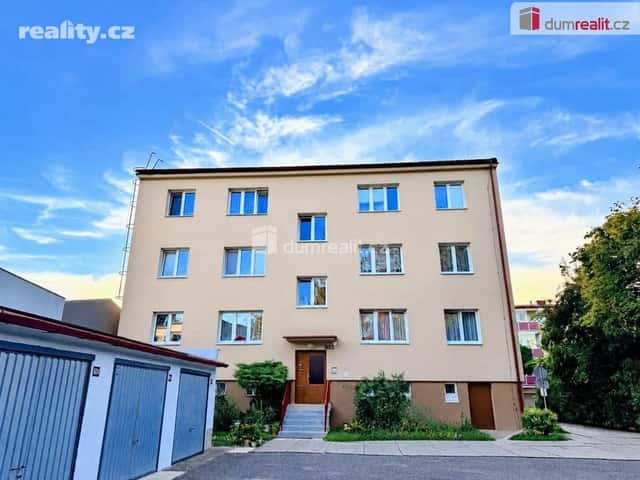 Pronájem byt 3+1, 78 m², cihla, osobní, Mojmírova, Uherské Hradiště