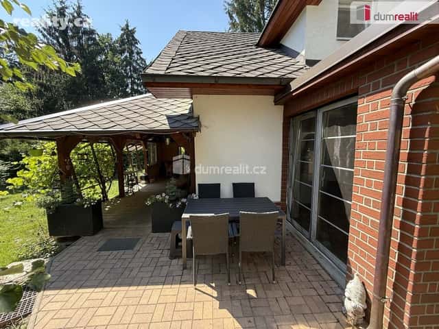 Prodej dům 120 m², pozemek 1.717 m², Ke Skále, Kamenice, okres Praha-východ