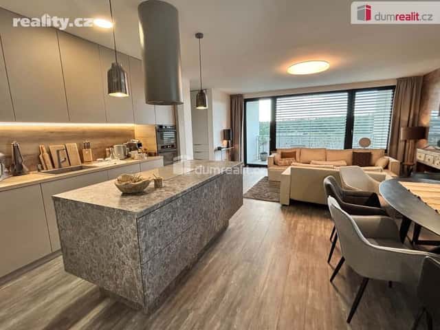 Pronájem byt 2+kk, 90 m², cihla, osobní, Filmová, Zlín – Kudlov