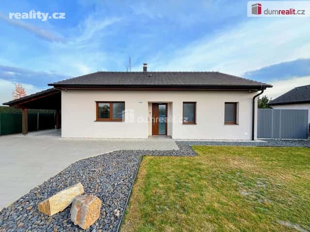 Prodej dům 100 m², pozemek 491 m², Luční, Kunovice, okres Uherské Hradiště