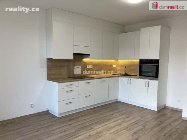 Pronájem byt 2+kk, 64 m², cihla, osobní, Plzeň 2 Slovany – Doudlevce, okres Plzeň-město