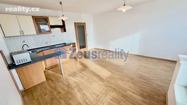 Pronájem byt 1+kk, 44 m², osobní, Melodická, Praha 5 – Stodůlky