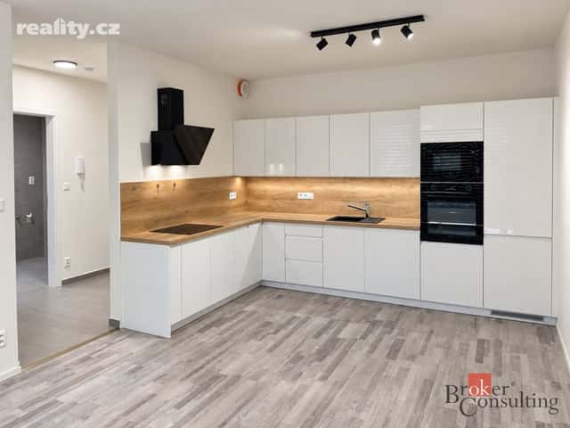 Pronájem byt 2+kk, 55 m², osobní, Plzeň 2 Slovany – Východní Předměstí