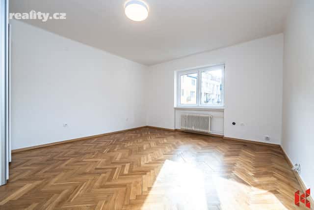 Pronájem byt 2+kk, 44 m², osobní, Terronská, Praha 6 – Bubeneč
